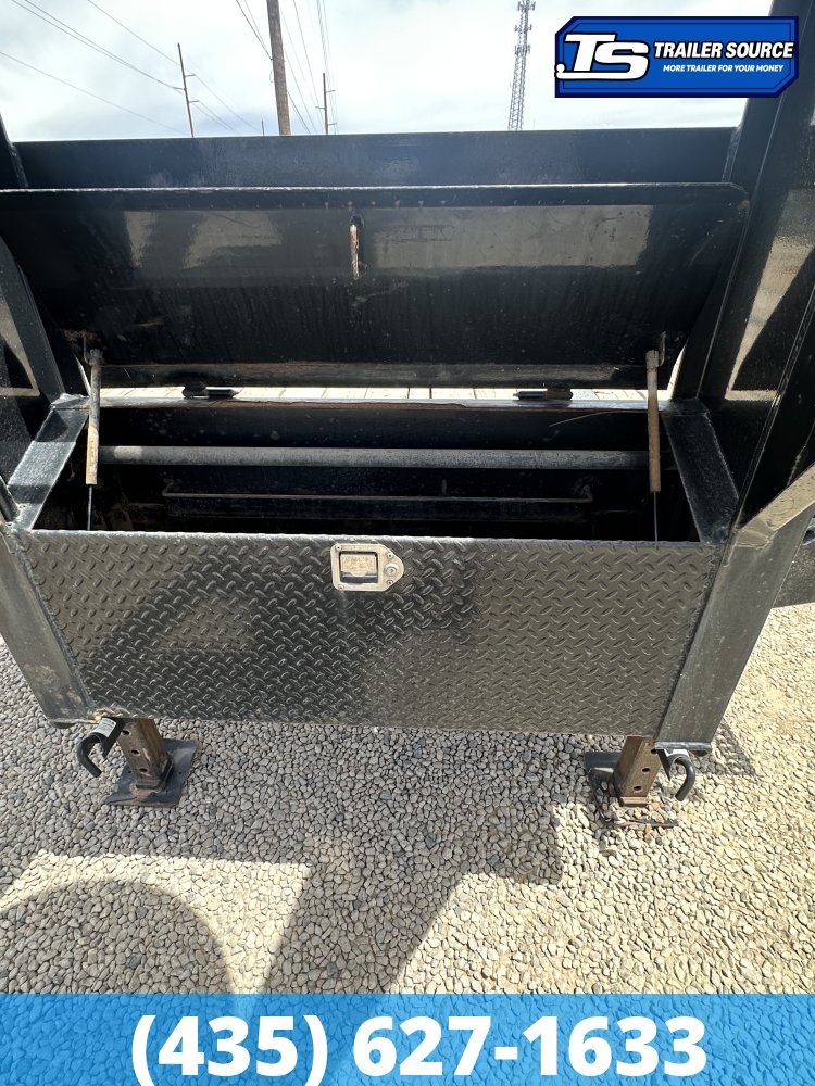 8.5x40 PJ Trailers Gooseneck Air Ride Equipment Trailer - 25.9K GVWR - Air Ride