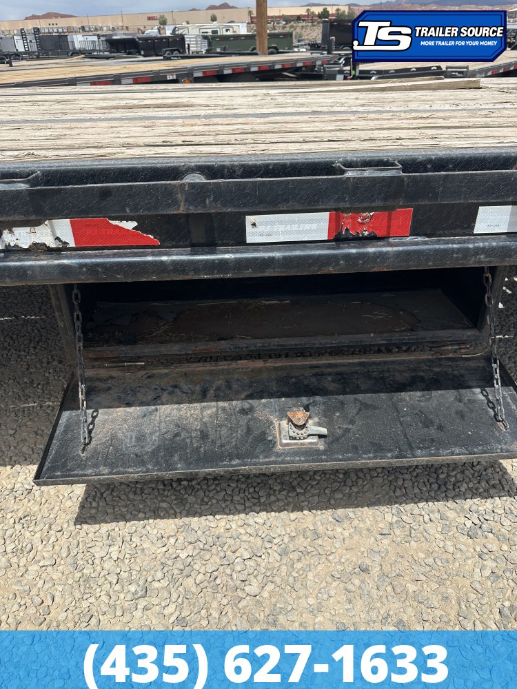 8.5x40 PJ Trailers Gooseneck Air Ride Equipment Trailer - 25.9K GVWR - Air Ride