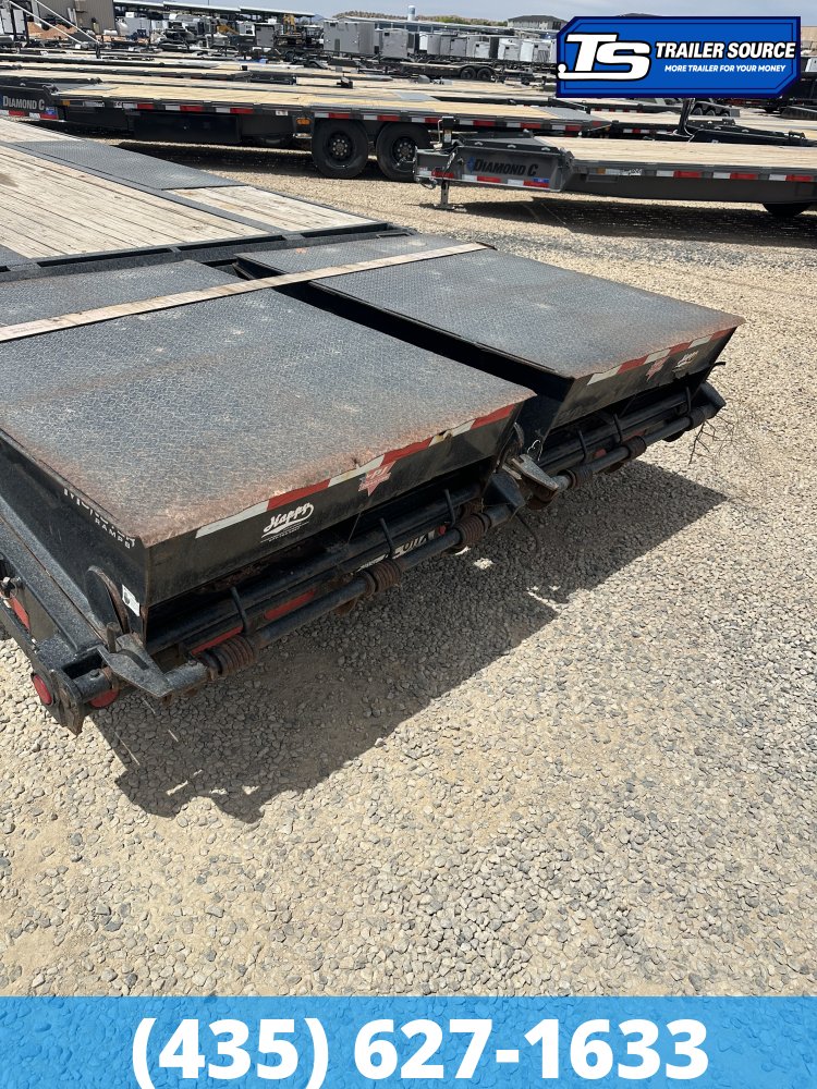 8.5x40 PJ Trailers Gooseneck Air Ride Equipment Trailer - 25.9K GVWR - Air Ride
