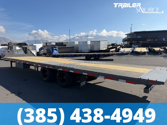 8.5x32 Diamond C FMAX-HDT 212 25.9K Hydraulic Dovetail Gooseneck