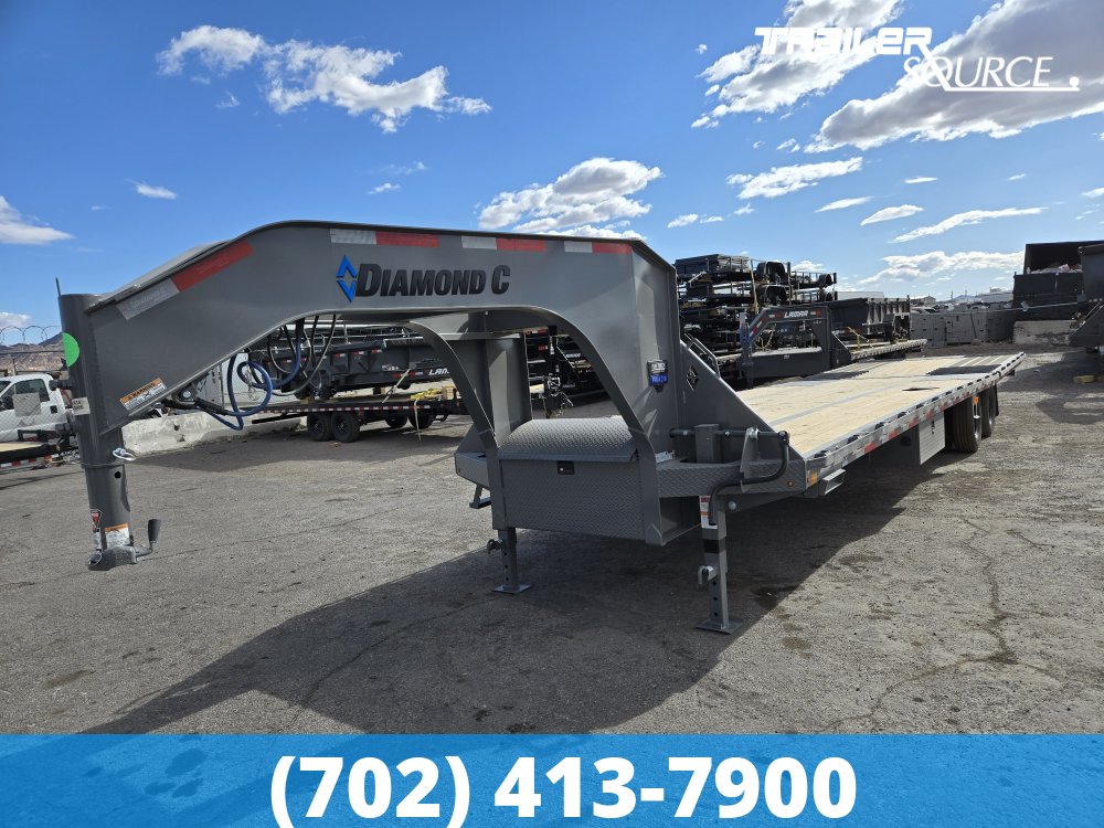 8.5x35 Diamond C FMAX HDT 35' 25K Hydraulic Dovetail Gooseneck