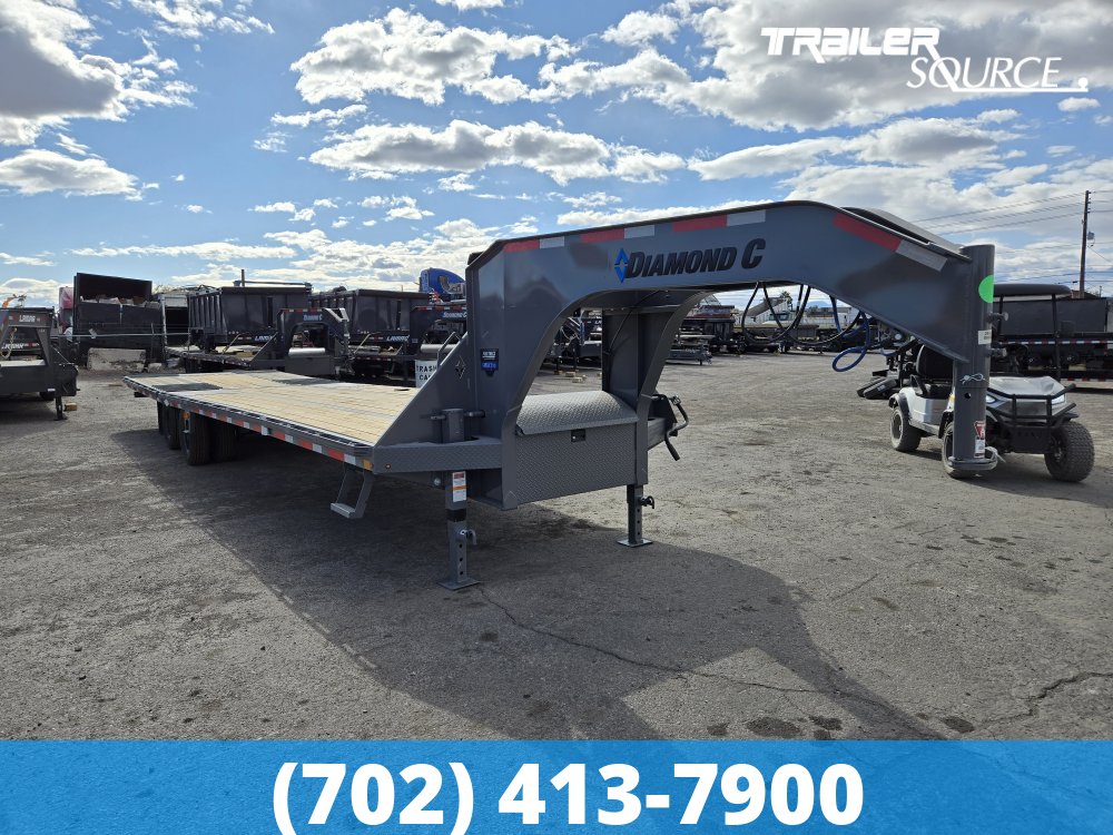 8.5x35 Diamond C FMAX HDT 35' 25K Hydraulic Dovetail Gooseneck