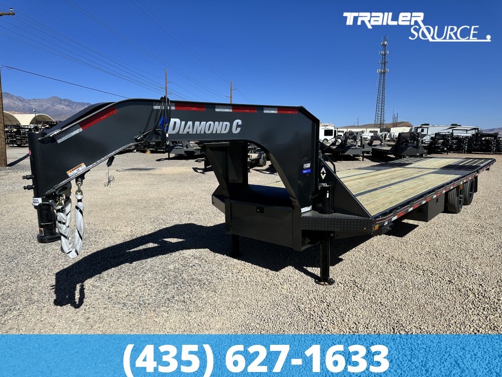 8.5x32 Diamond C FMAX HDT Gooseneck Hydraulic Dovetail 32' 25.9K Hydraulic Dovetail Gooseneck