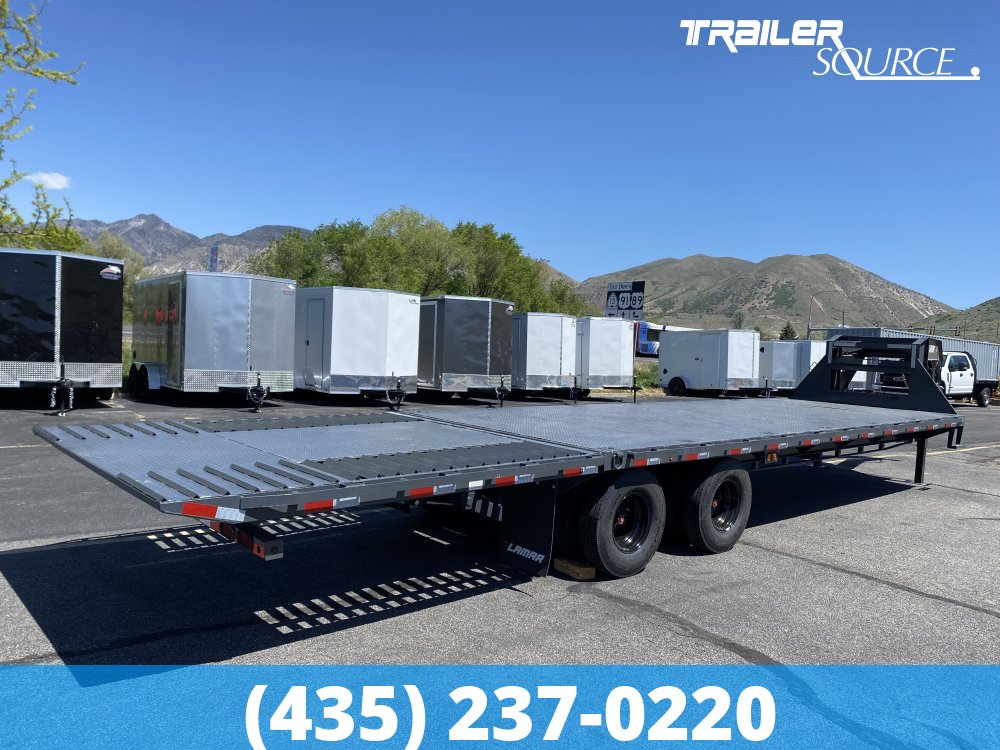 8.5x32 Lamar FD Gooseneck 32' 24K Hydraulic Dovetail Gooseneck