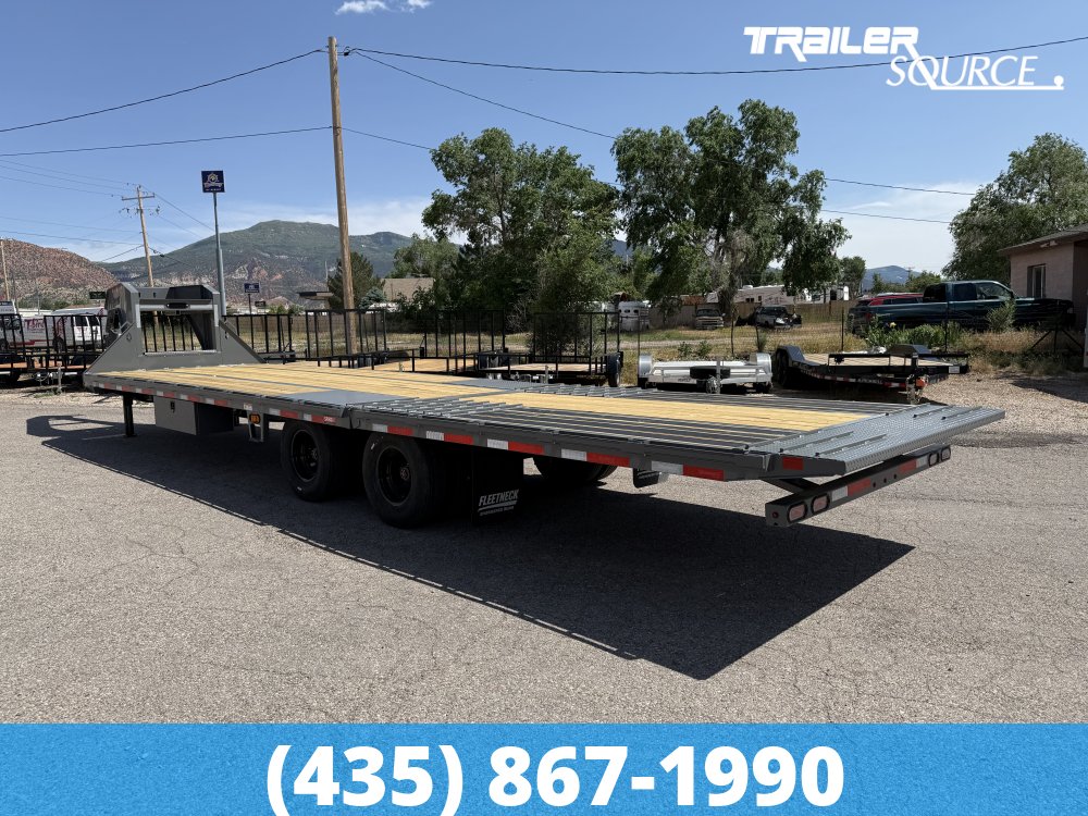 8.5x32 Diamond C FMAX-HDT 212 25.9K Hydraulic Dovetail Gooseneck