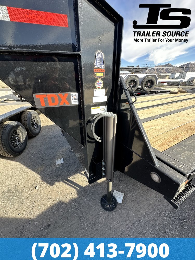 8.5x40 Maxx-D TDX Equipment