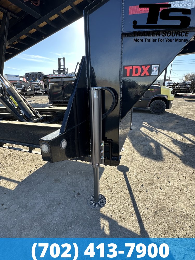 8.5x40 Maxx-D TDX Equipment