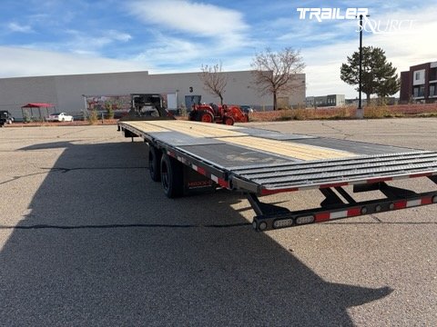 8.5x40 Maxx-D YDX 40' 25.9K Hydraulic Dovetail Gooseneck