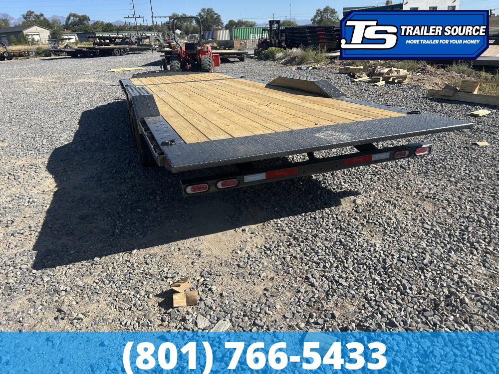 8.5x24 Diamond C HXD 208 Wide Body w/ Drive Over Fenders Tilt Trailer - 18K GVWR - 18 Ply Tires, ABS Brakes, Drive Over Wheel Boxes, Hydraulic Jack(s)