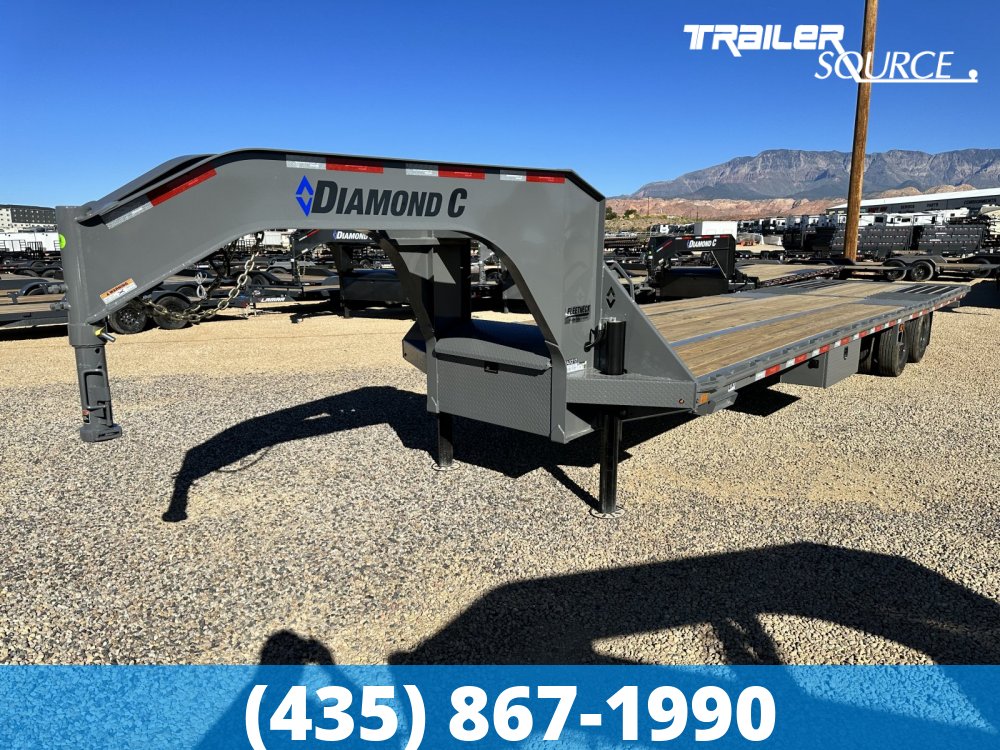 8.5x35 Diamond C FMAX HDT 35' 25.9K Hydraulic Dovetail Gooseneck