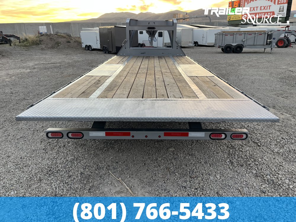 8.5x20 Diamond C DET-GN 210 Gooseneck Deckover Tilt