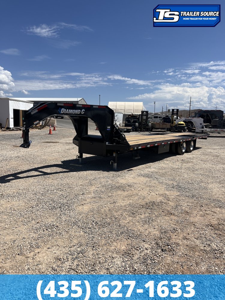 8.5x32 Diamond C FMAX-HDT 212 Gooseneck Hydraulic Dovetail Equipment