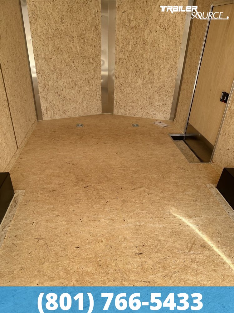 8.5x16 Look ST DLX 7'0" Interior 10K Tandem Axle Enclosed Cargo