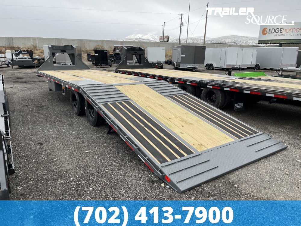 8.5x32 Diamond C FMAX HDT 32' 25.9K Hydraulic Dovetail Gooseneck