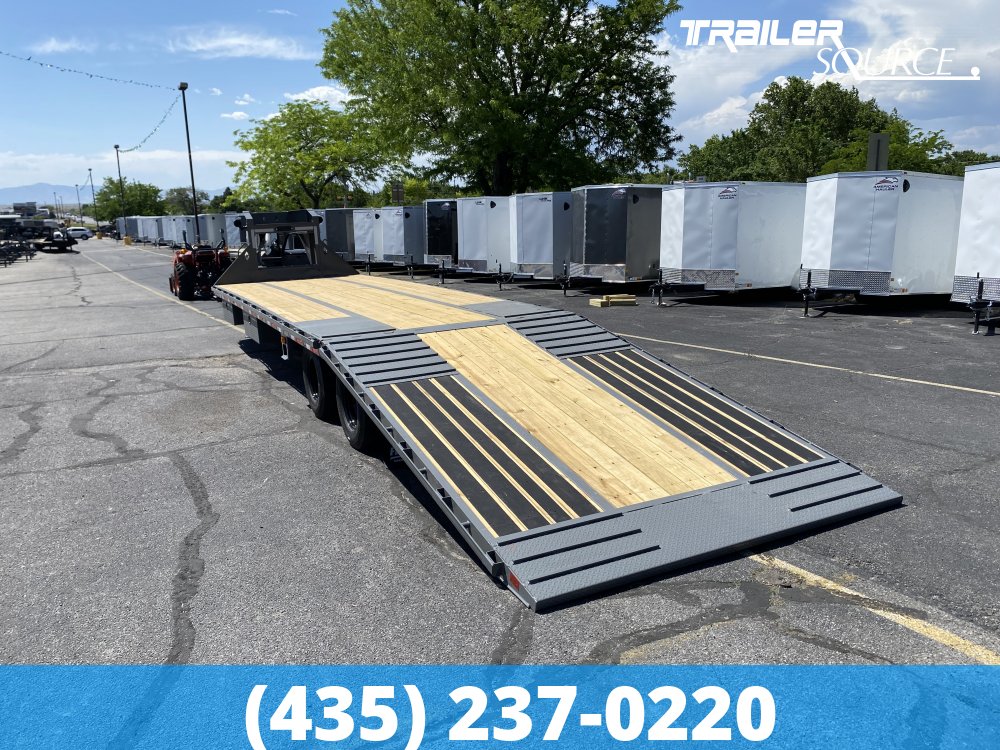 8.5x35 Diamond C FMAX HDT Gooseneck Hydraulic Dovetail 35' 25.9K Hydraulic Dovetail Gooseneck