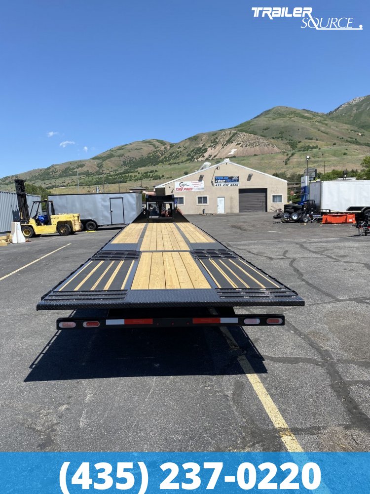 8.5x40 Diamond C FMAX-HDT 216 30K Hydraulic Dovetail Gooseneck