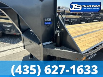 8.5x40 Diamond C FMAX-HDT 212 Pacesetter Pkg Pacesetter Pkg Gooseneck Hydraulic Dovetail Equipment Trailer - 25.9K GVWR - Hydraulic Jack(s)