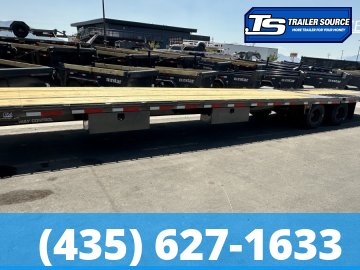 8.5x40 Diamond C FMAX-HDT 212 Pacesetter Pkg Pacesetter Pkg Gooseneck Hydraulic Dovetail Equipment Trailer - 25.9K GVWR - Hydraulic Jack(s)
