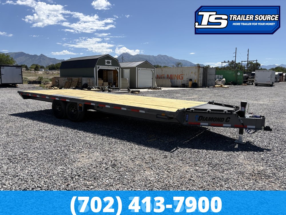 8.5'x24' Diamond C DEC 207 Deckover Equipment