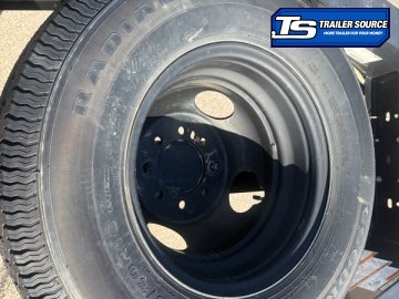 8.5x30 Big Tex Gooseneck Equipment Trailer - 23.9K GVWR - Max Ramps, Spare Tire, Spread Axles