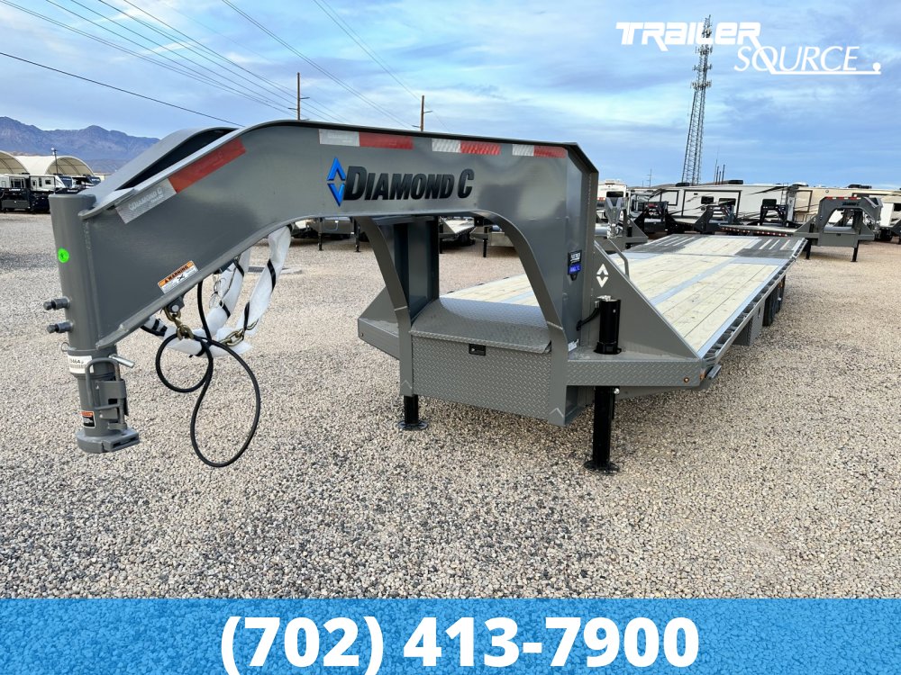 8.5x35 Diamond C FMAX HDT Gooseneck Hydraulic Dovetail 35' 25.9K Hydraulic Dovetail Gooseneck