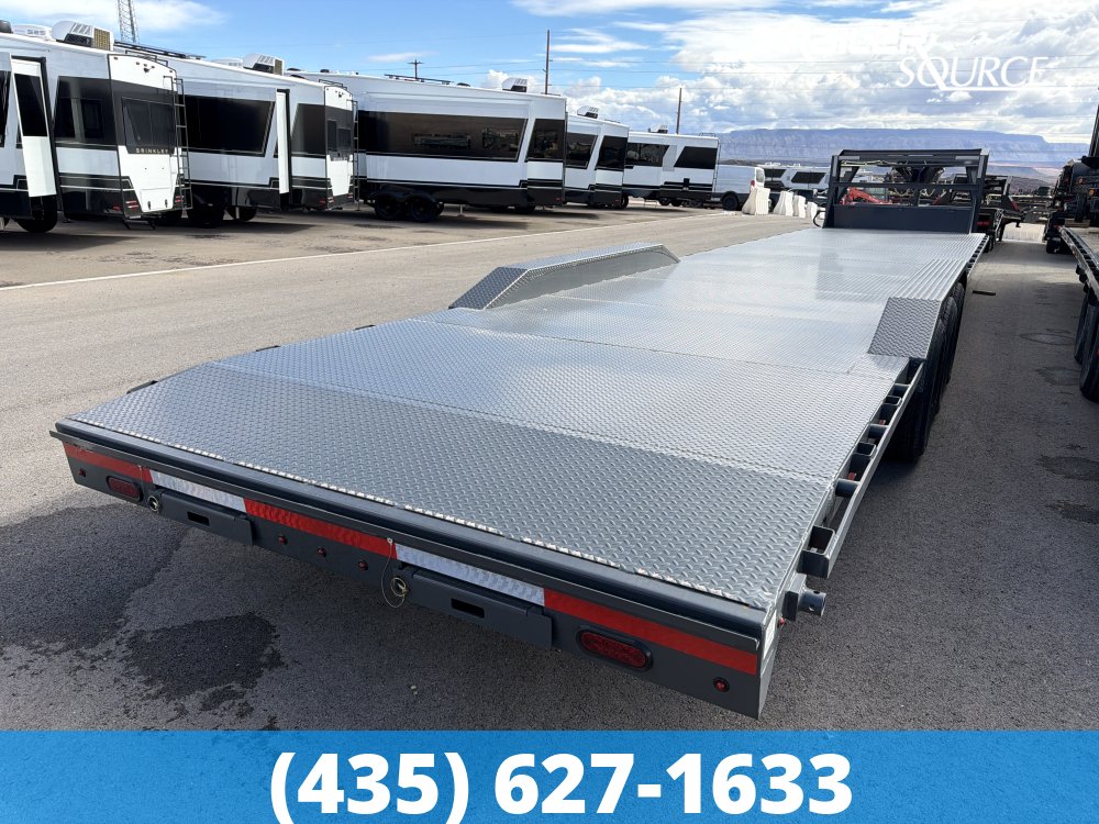 8.5x40 Lamar H8 Gooseneck WideBody Drive Over Fenders Equipment