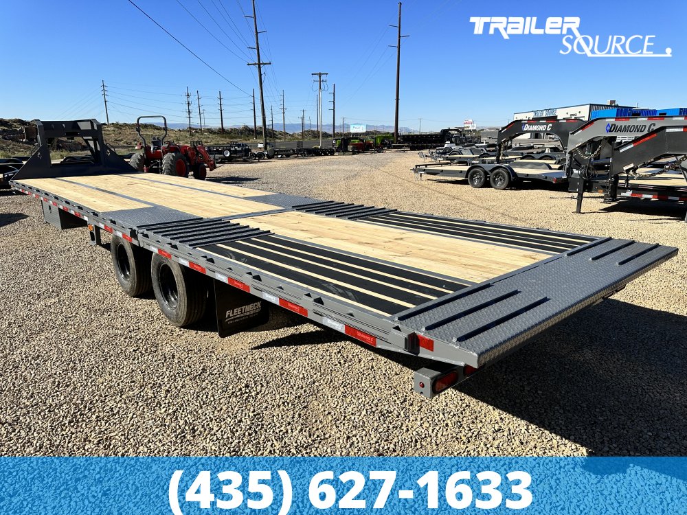 8.5x35 Diamond C FMAX HDT 35' 25.9K Hydraulic Dovetail Gooseneck
