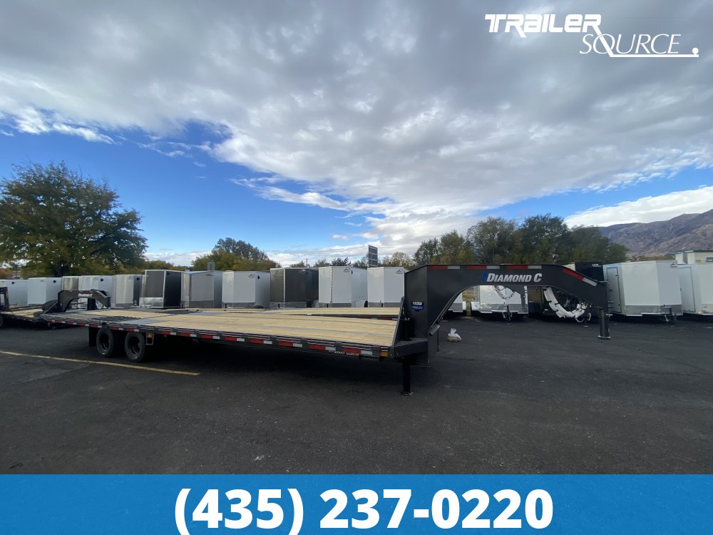 8.5x35 Diamond C FMAX HDT 35' 25.9K Hydraulic Dovetail Gooseneck