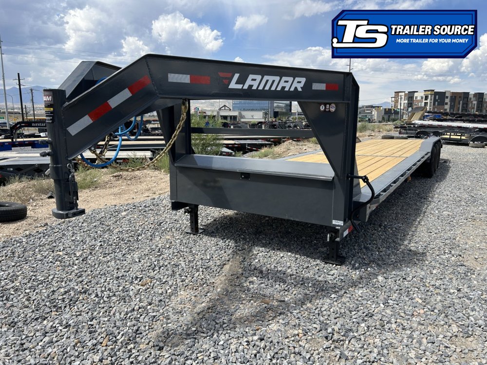 8.5x36 Lamar H8 Gooseneck Wide Body w/ Drive Over Fenders Equipment