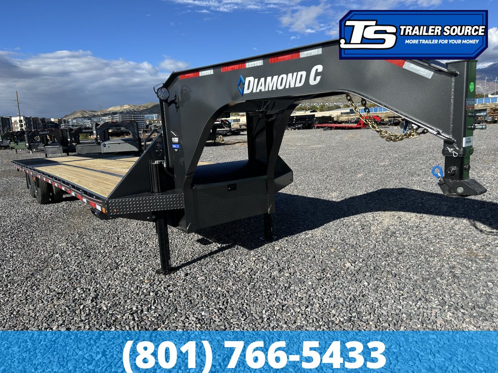 8.5x35 Diamond C FMAX-HDT 212 Pacesetter Pkg Pacesetter Pkg Gooseneck Hydraulic Dovetail Equipment Trailer - 25.9K GVWR - Hydraulic Disc Brakes, Hydraulic Jack(s), Solar Panel