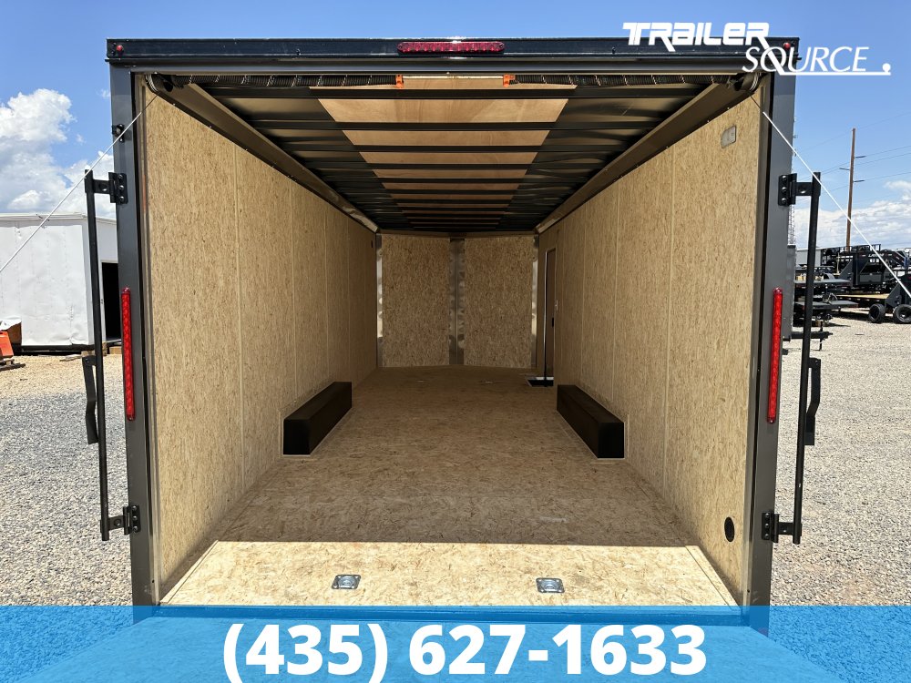 8.5x24 Look ST DLX 7'0" Interior 10K Tandem Axle Enclosed Cargo