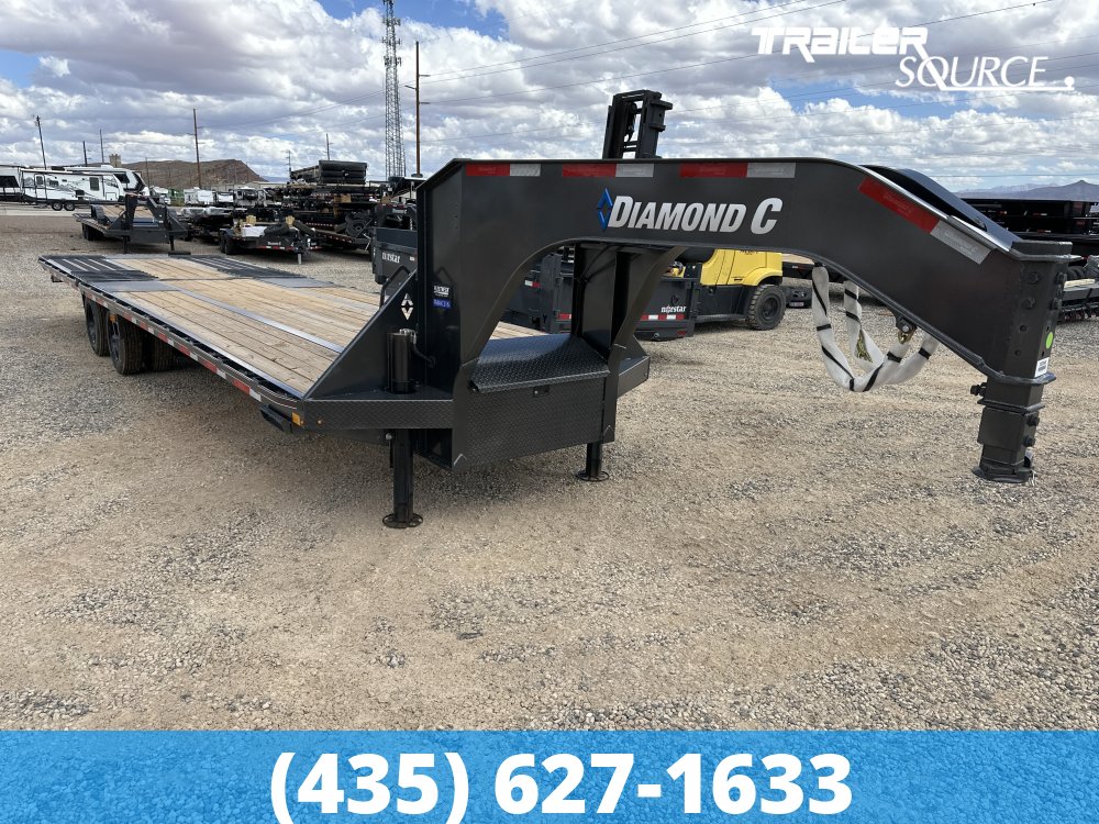 8.5x32 Diamond C FMAX-HDT 216 40K Hydraulic Dovetail Gooseneck