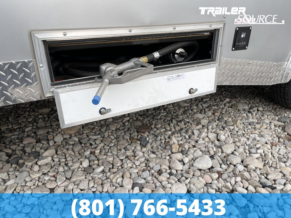 8.5x28 Mirage Xtreme Sport High Mark Package 7'0" Interior 10K Snowmobile