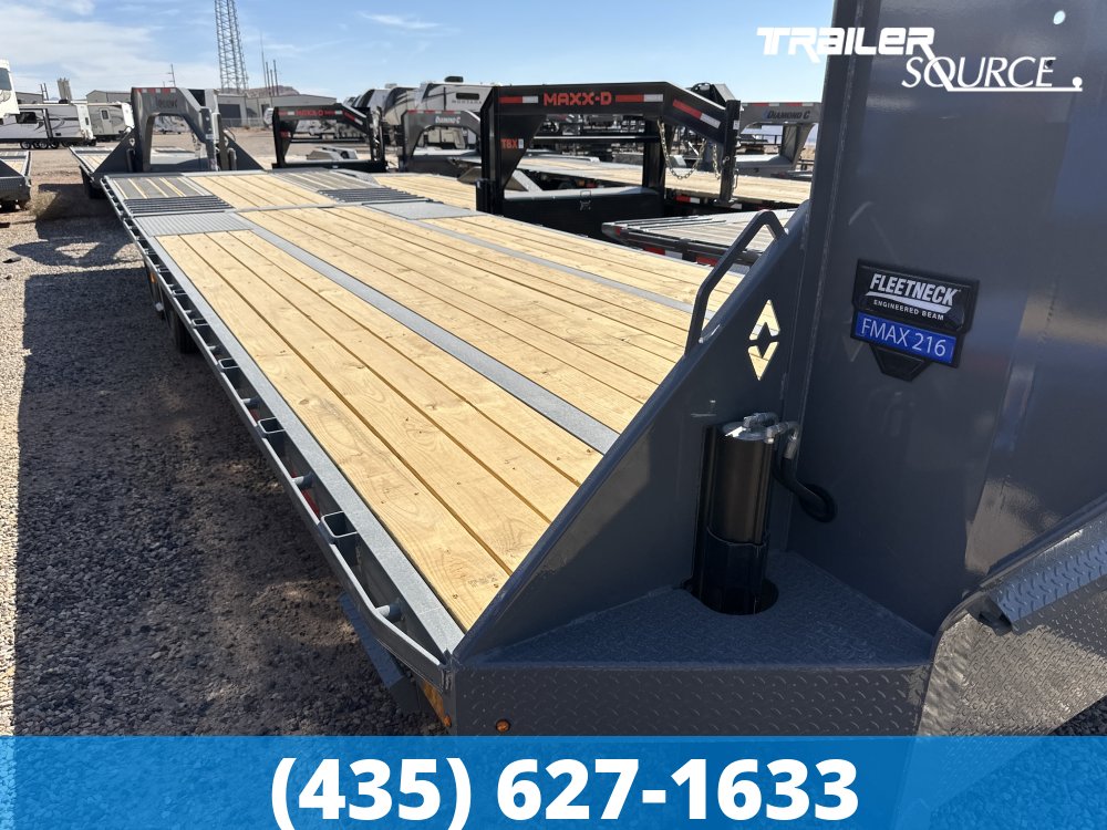 8.5x32 Diamond C FMAX-HDT 216 40K Hydraulic Dovetail Gooseneck