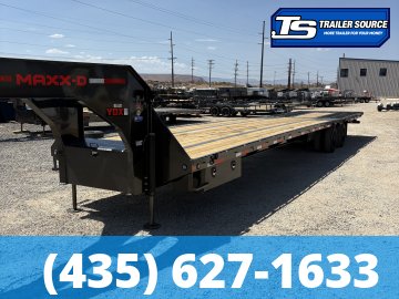 8.5x40 Maxx-D YDX Gooseneck Hydraulic Dovetail Equipment Trailer - 25.9K GVWR - 16K Axles, Hydraulic Jack(s)