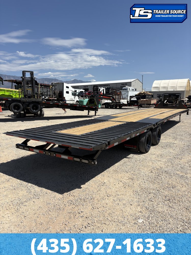 8.5x40 Maxx-D YDX Gooseneck Hydraulic Dovetail Equipment Trailer - 25.9K GVWR - 16K Axles, Hydraulic Jack(s)