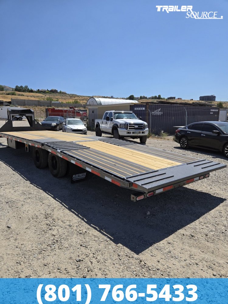 8.5x32 Diamond C FMAX-HDT 210 25K Hydraulic Dovetail Gooseneck