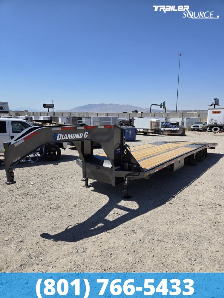 8.5x32 Diamond C FMAX-HDT 210 25K Hydraulic Dovetail Gooseneck
