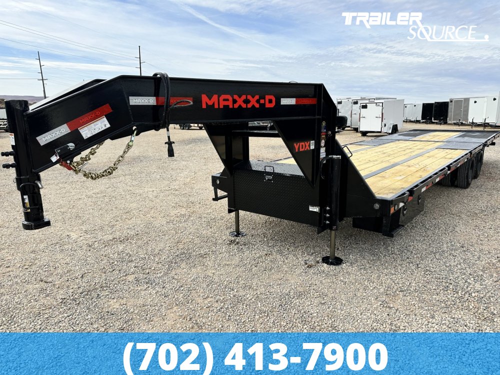 8.5x32 Maxx-D YDX 32' 30K Hydraulic Dovetail Gooseneck