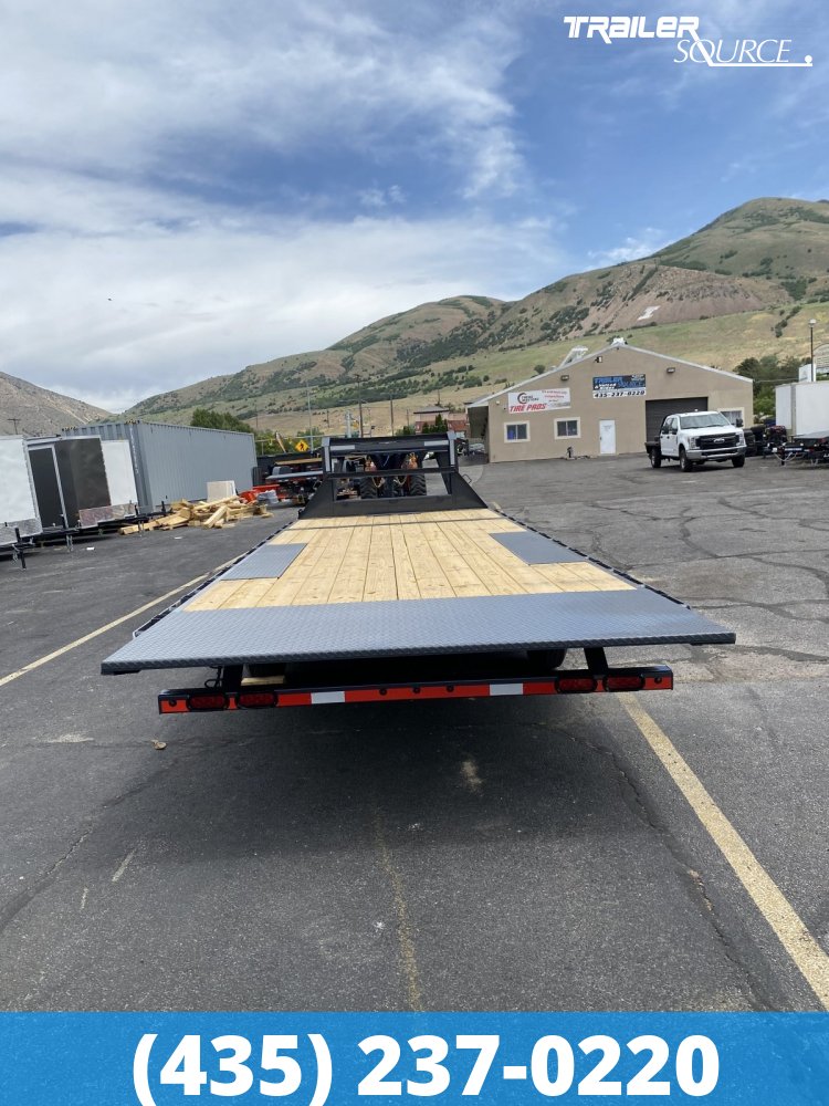 8.5x24 Lamar FA 14K Gooseneck Deckover Tilt