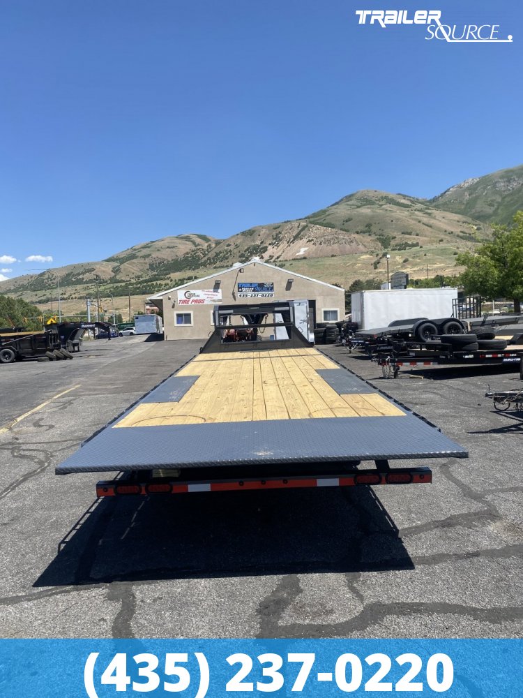 8.5x26 Lamar FA 14K Gooseneck Deckover Tilt