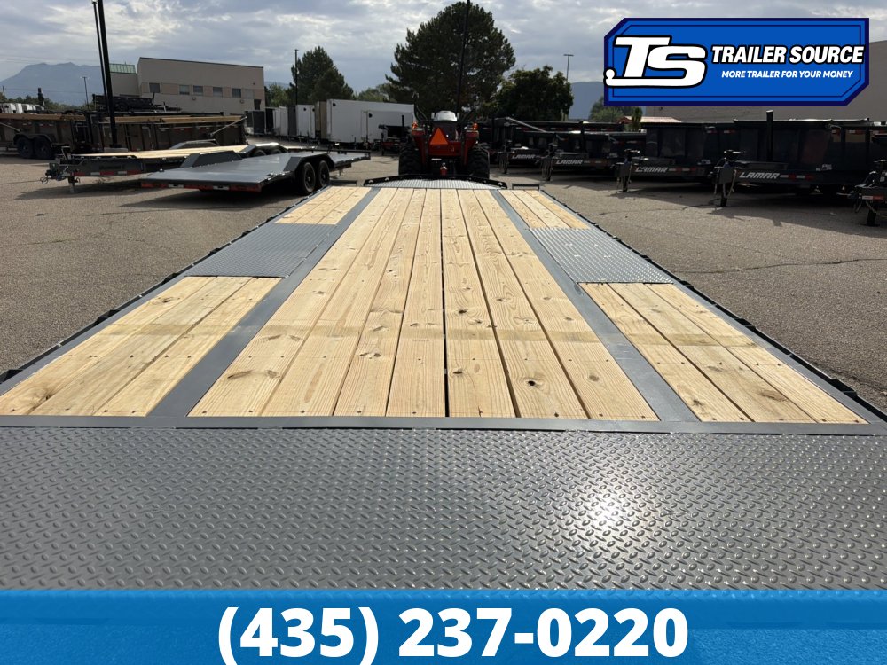 8.5x22 Diamond C DET 210 Deckover Tilt Trailer - 23K GVWR -