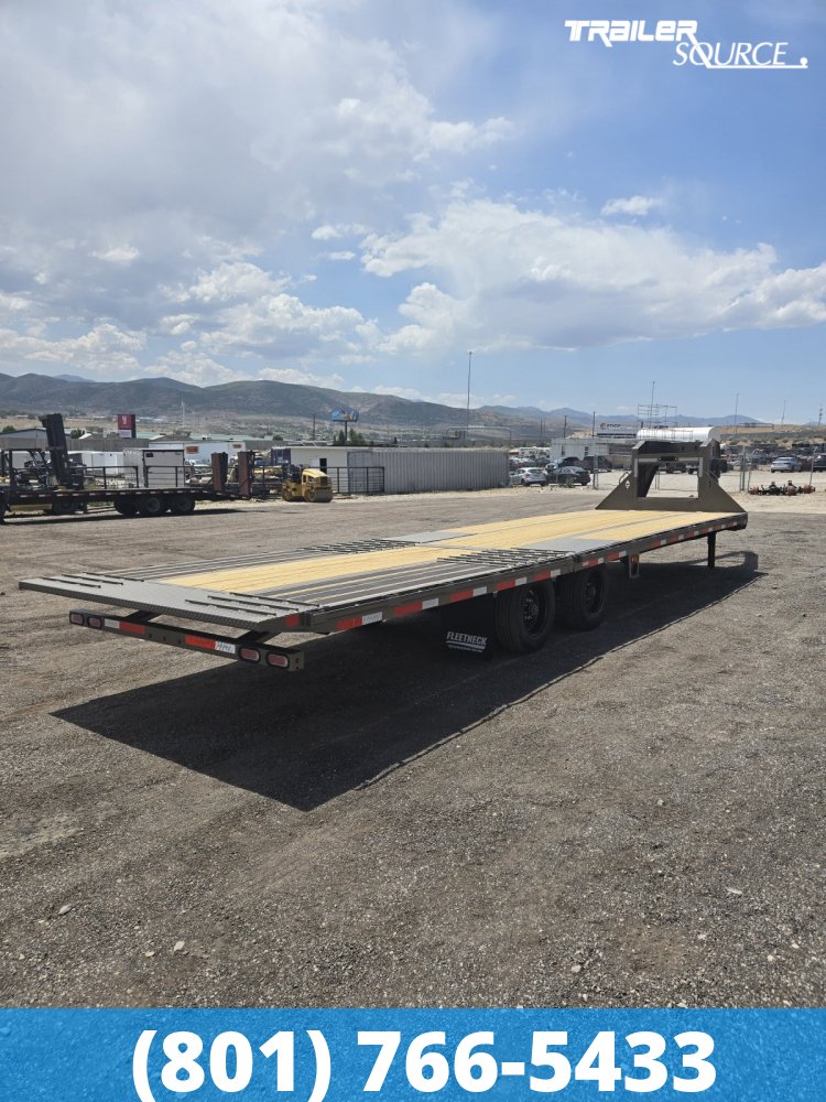 8.5x32 Diamond C FMAX-HDT 210SS 25K Hydraulic Dovetail Gooseneck