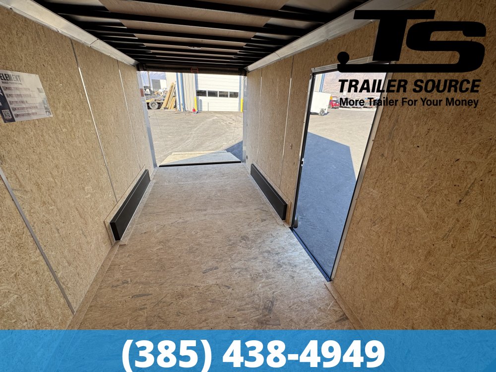 7.5x16 Look Element SE Enclosed Cargo