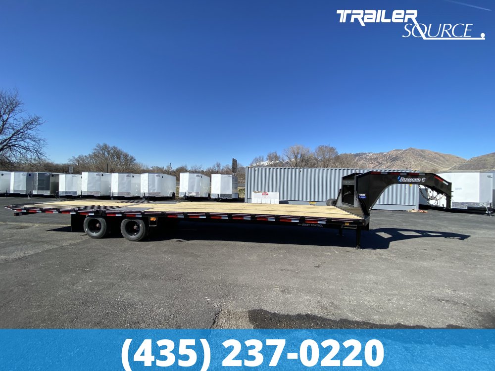 8.5x35 Diamond C FMAX HDT Gooseneck Hydraulic Dovetail 35' 25.9K Hydraulic Dovetail Gooseneck