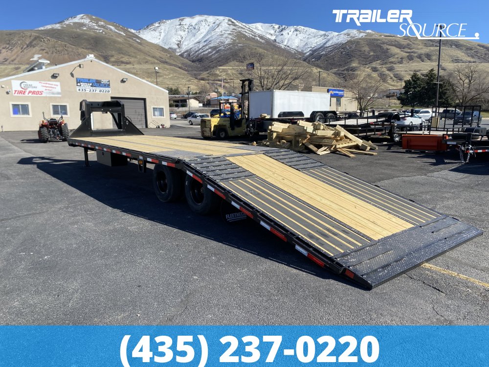 8.5x35 Diamond C FMAX HDT Gooseneck Hydraulic Dovetail 35' 25.9K Hydraulic Dovetail Gooseneck