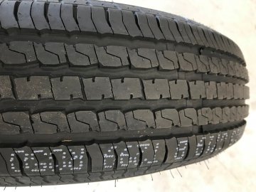 225/75/R15 8 Ply Tire Only
