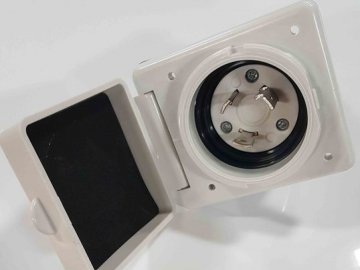 30 Amp Motor Base Plug