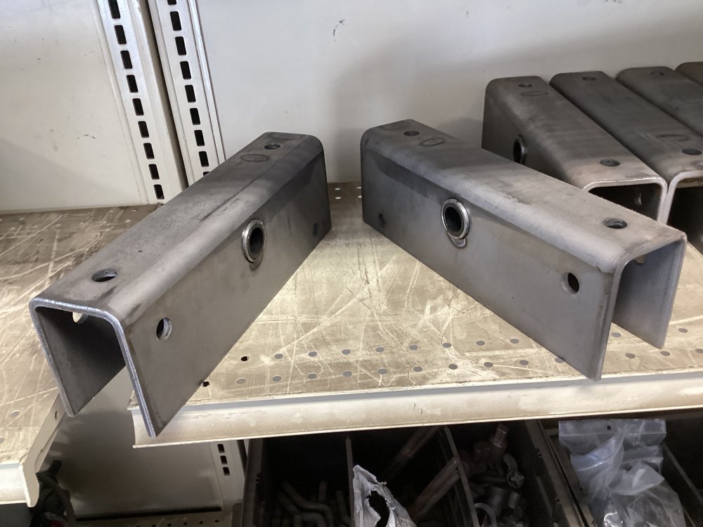 EQUALIZER (12X2" SLIPPER SPRING)