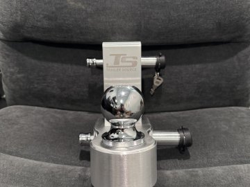 Aluminum 6" 2.0 Adjustable Hitch (Chrome)